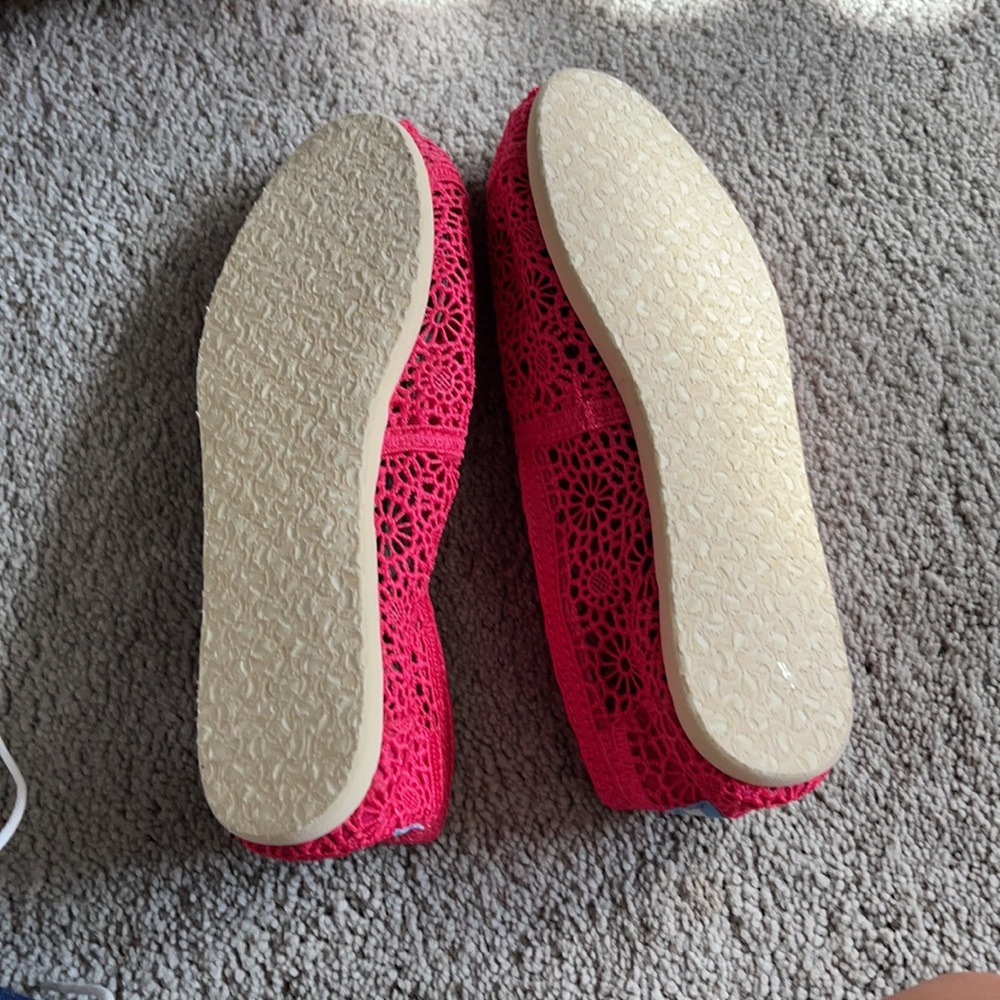 Shoes - Picture 2 of 2